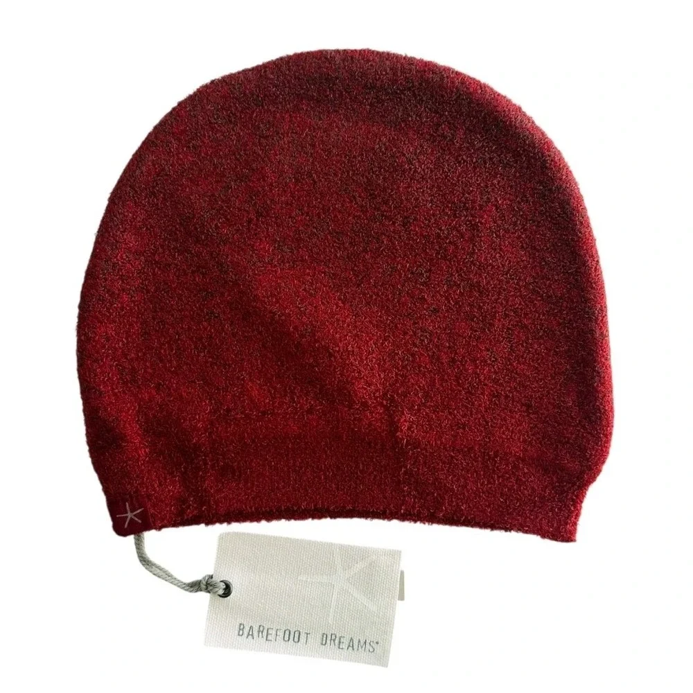New Barefoot Dreams Women's Crimson Redwood Cozychic Lite Confetti Beanie Red OS